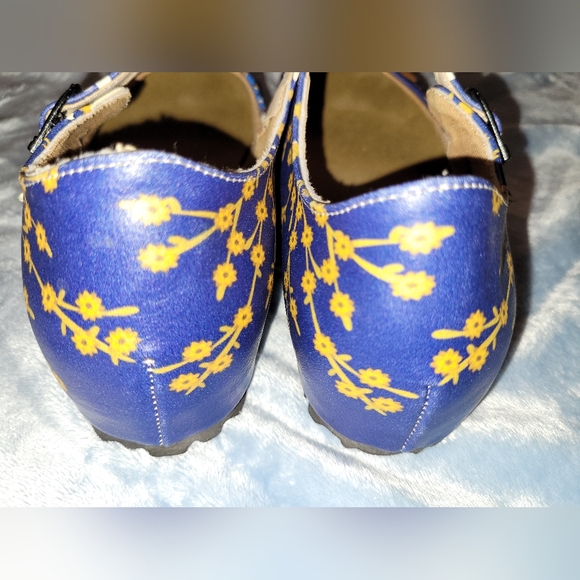 🌷 Goby Blue Poppy Print Handpainted Vegan Shoes Maryjanes Size 38 Worn Once - Picture 2 of 7